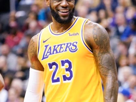 NBA Game Of The Day – Los Angeles Lakers Chase Win vs Hawks